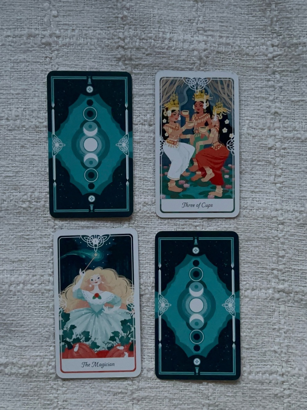 Tarot of the Divine Deck - - Picture 3 of 4